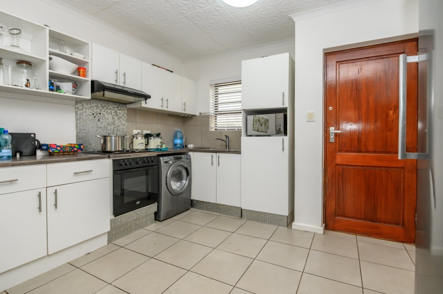3 Bedroom Property for Sale in Sherwood Eastern Cape